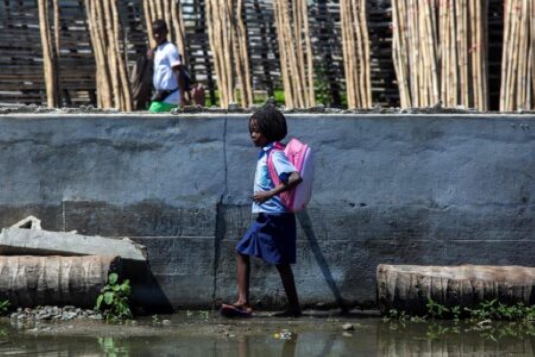 Aulas inundacoes.jpg