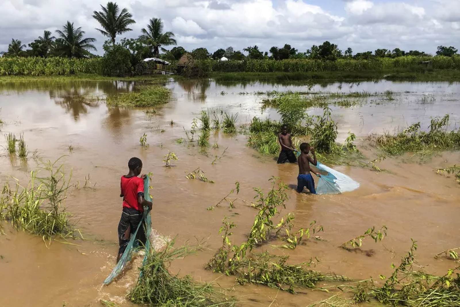 Cheias inundacoes moz.jpg