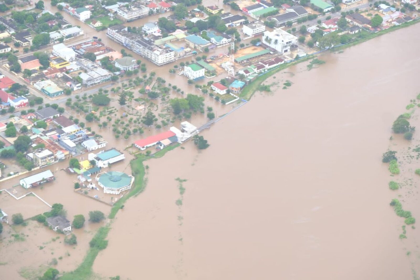 Cheias inundacoes.jpg