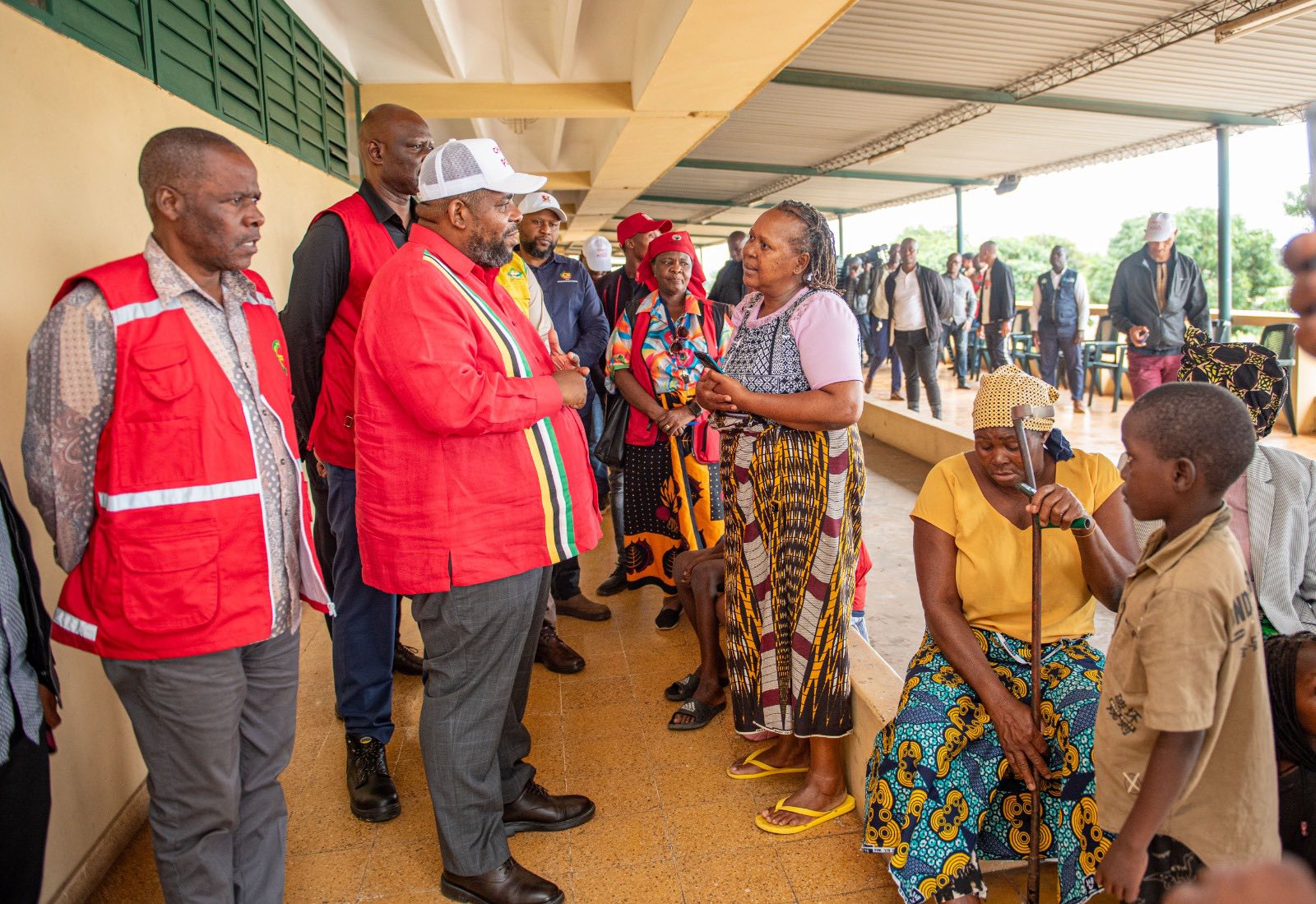 Frelimo cheias centro de acolhimento.jpg