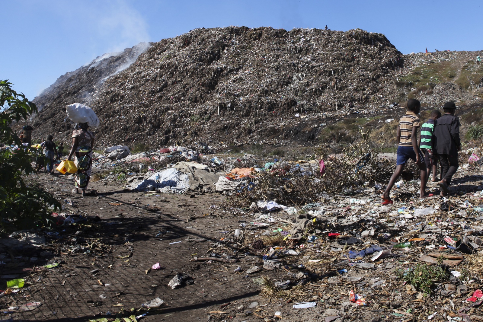 Lixeira de Hulene aterro santario de Hulene.jpg