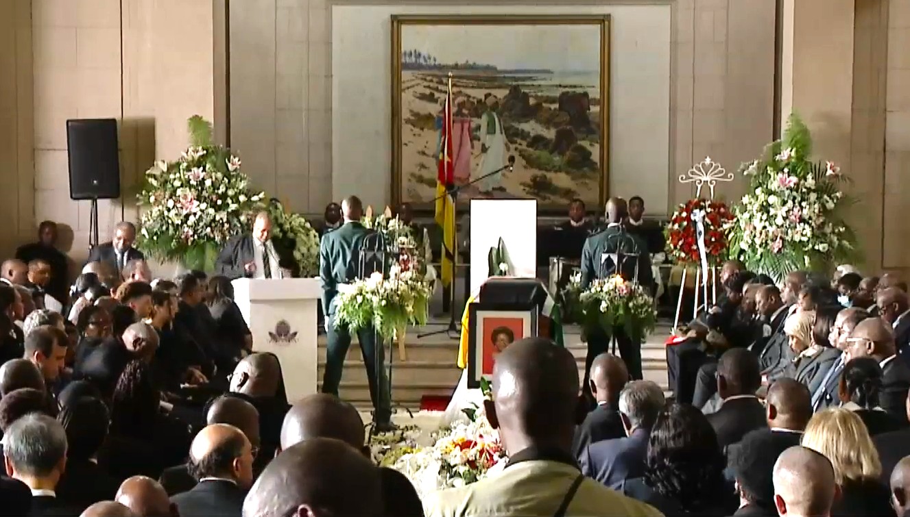 Velorio da luisa diogo.jpg