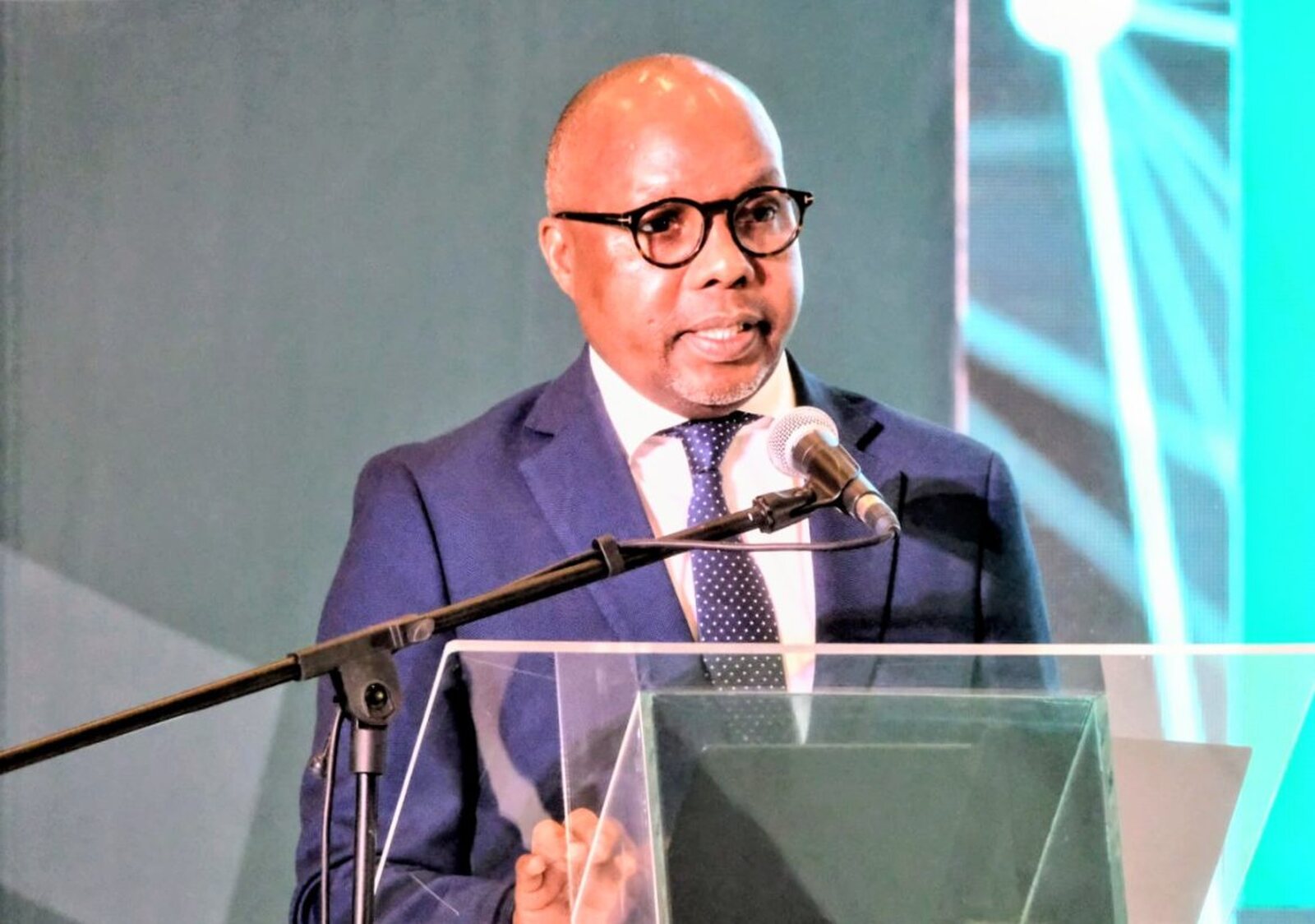 Americo Muchanga.jpg