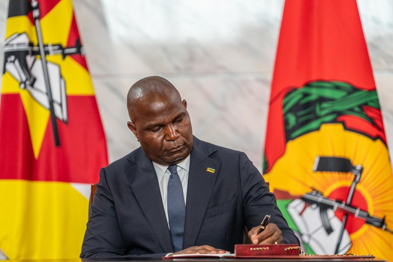 Daniel Chapo Presidente.jpg