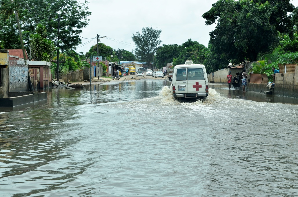 INUNDACOES MALHANGALENE.jpg