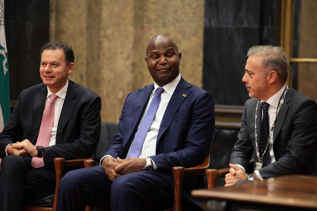 Primeiro Ministro Luis Montenegro Presidente da Republica de Mocambique Daniel Chapo e Presidente da.jpeg