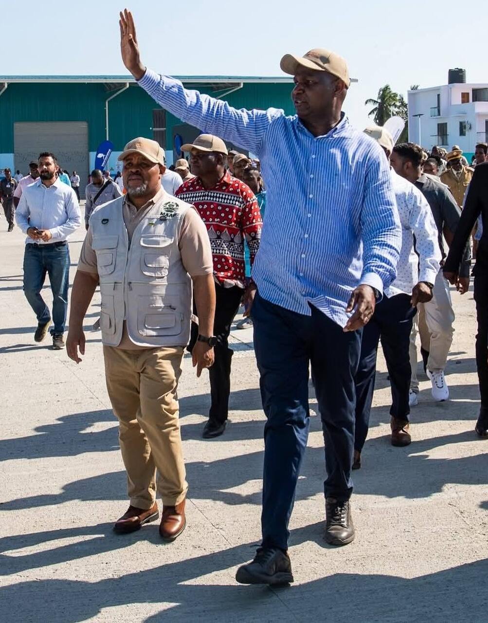 Daniel chapo e roberto mito albino.jpg