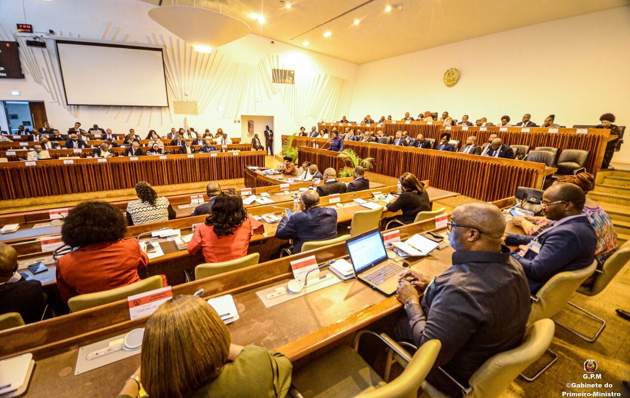 Assembleia da Republica Parlamento 3.jpg