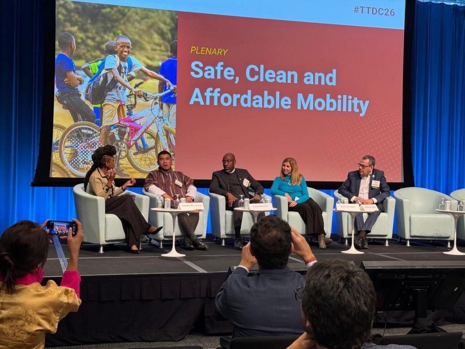 JOAO MATLOMBE em Washington.jpg