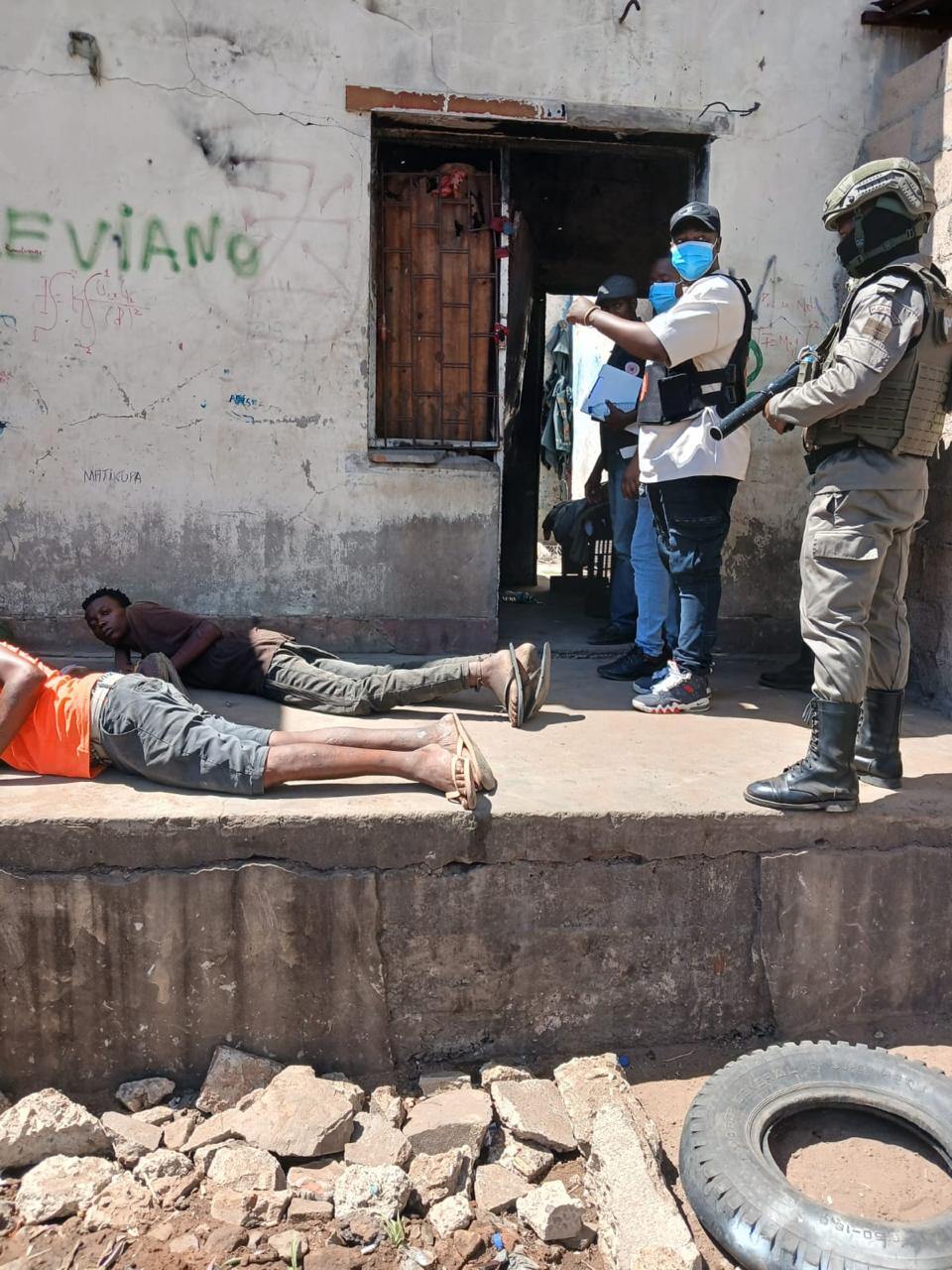 Mais de 40 detidos e 30kg de drogas apreendidas na cidade de Maputo SERNIC.jpg