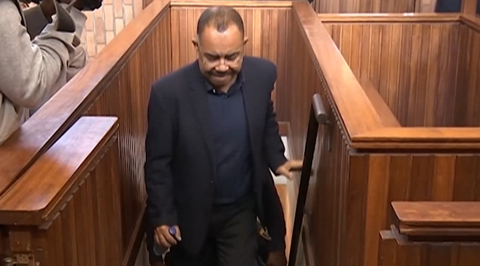 Manuel Chang moz.jpg