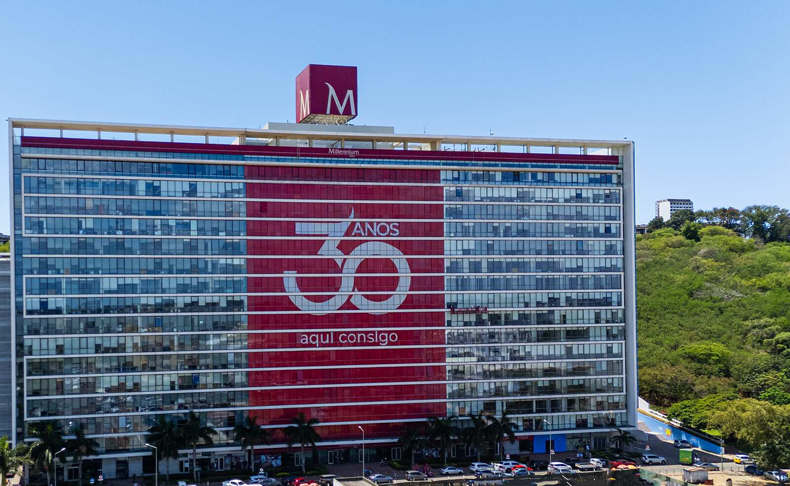 Millennium bim 1.jpg