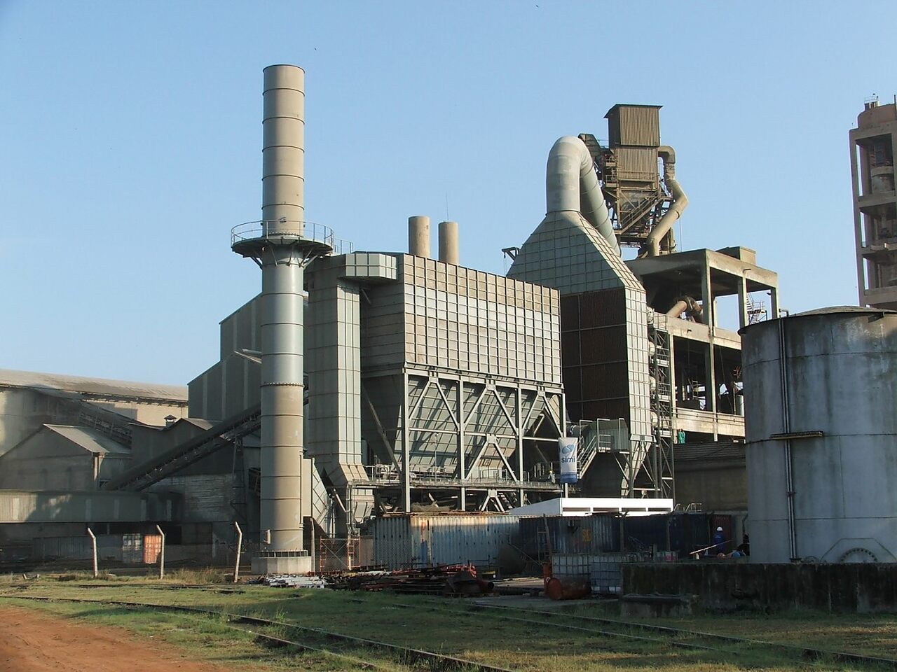 Cimentos de mocambique.jpg