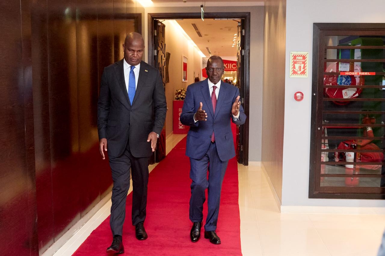 Daniel chapo e william ruto.jpg