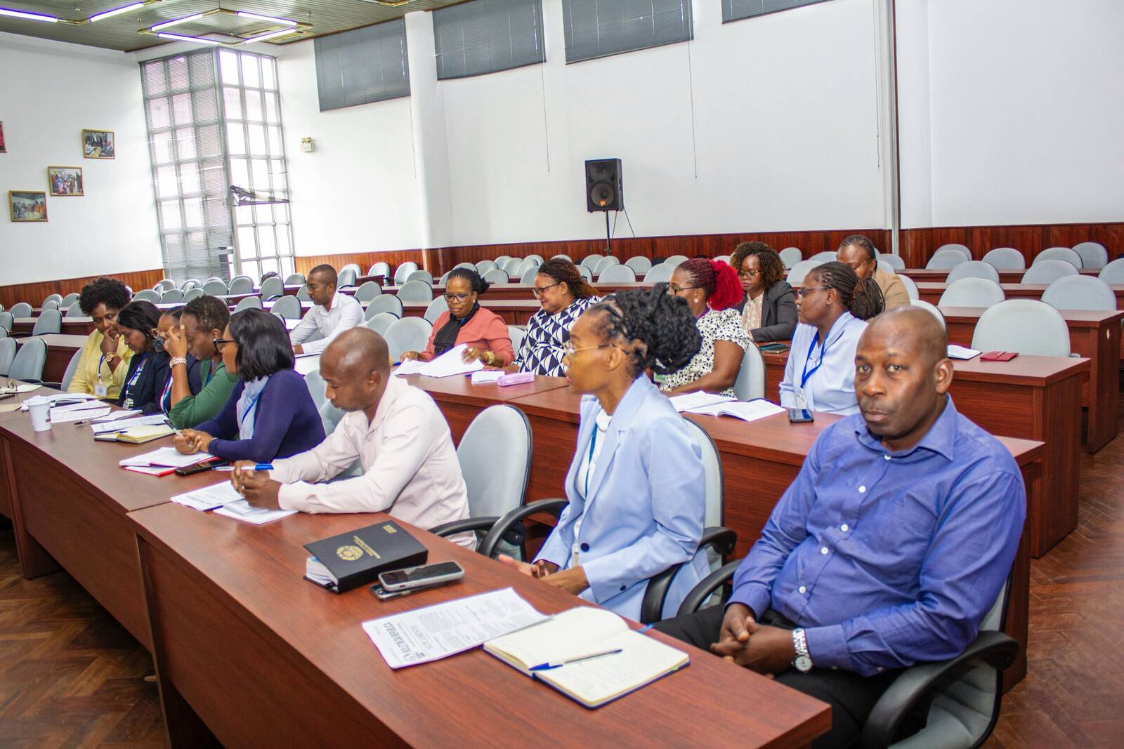 Funcionarios formacao Estado.jpg