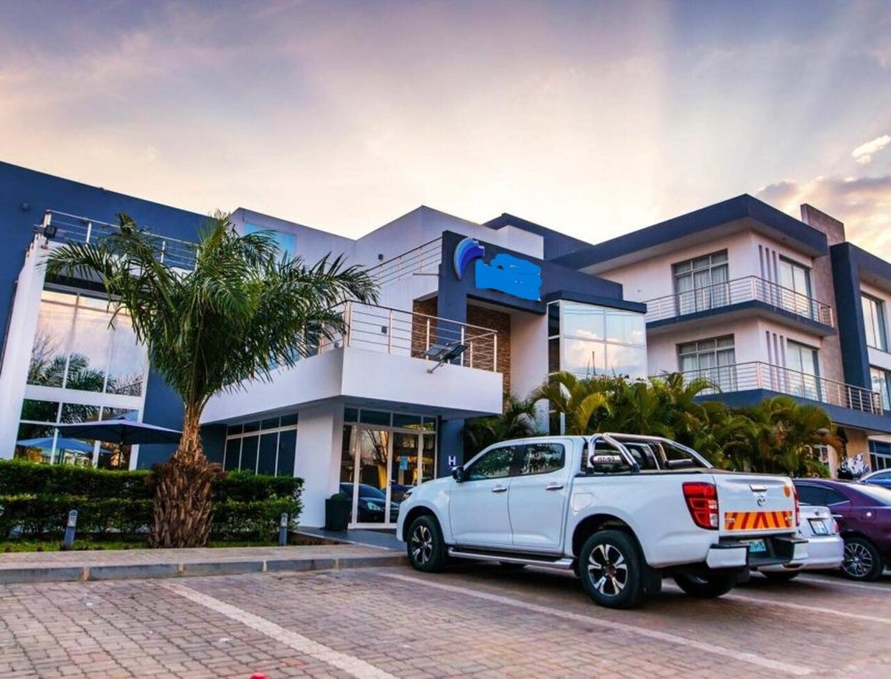 Hotel Fenix Nampula.jpg