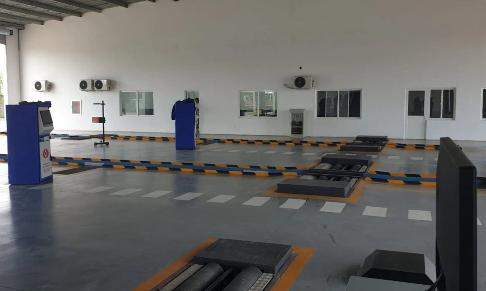 Inspeccao de viaturas.jpg