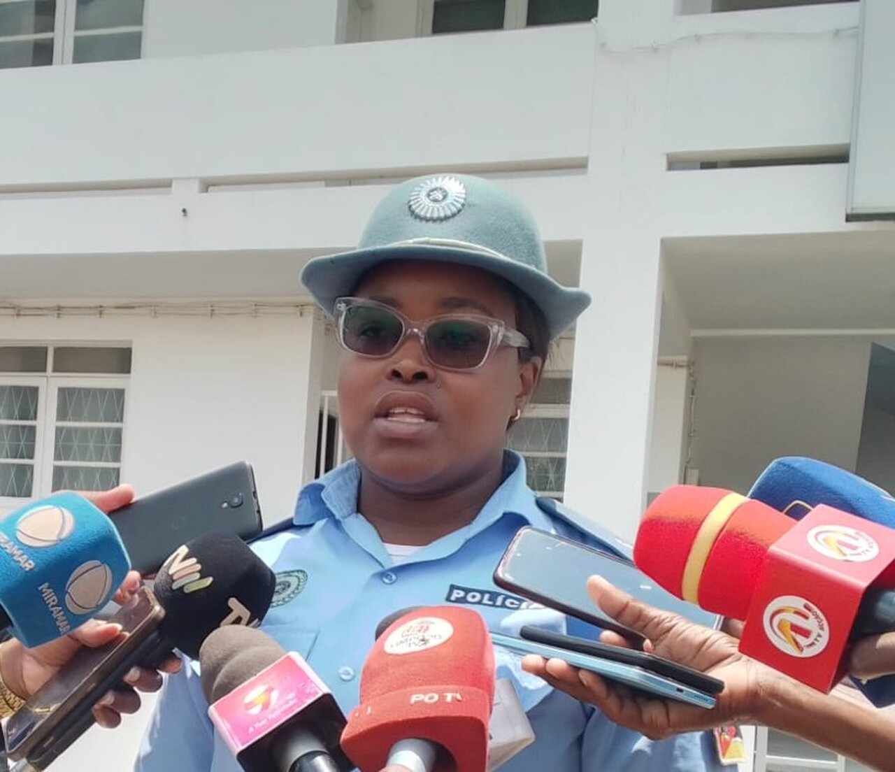 Porta voz Rosa Chauque nampula.jpg