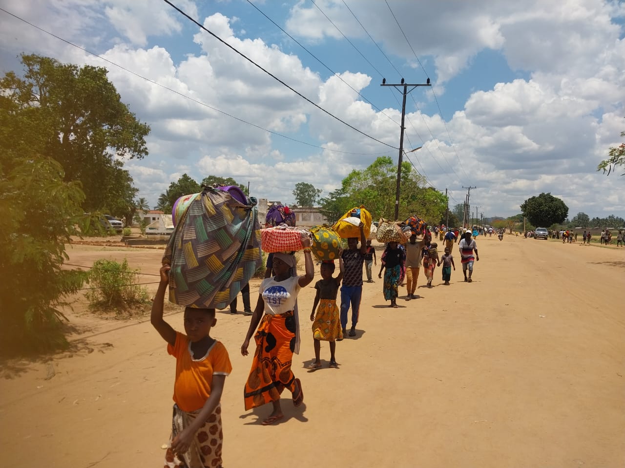 Deslocados terrrorismo Memba Nampula.jpg