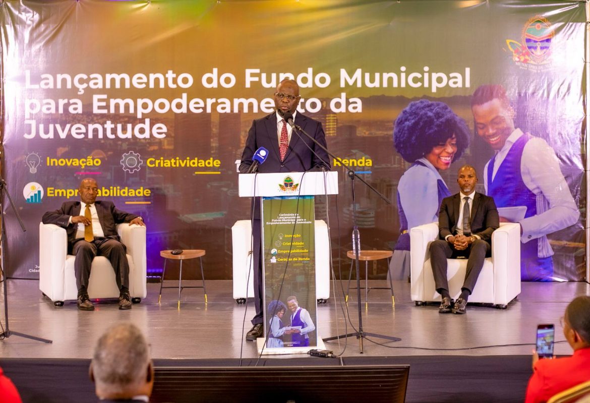 Municipio de Maputo.jpg