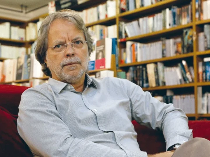 Chapo felicita Mia Couto pela atribuição do “Honoris Causa” na Hungria
