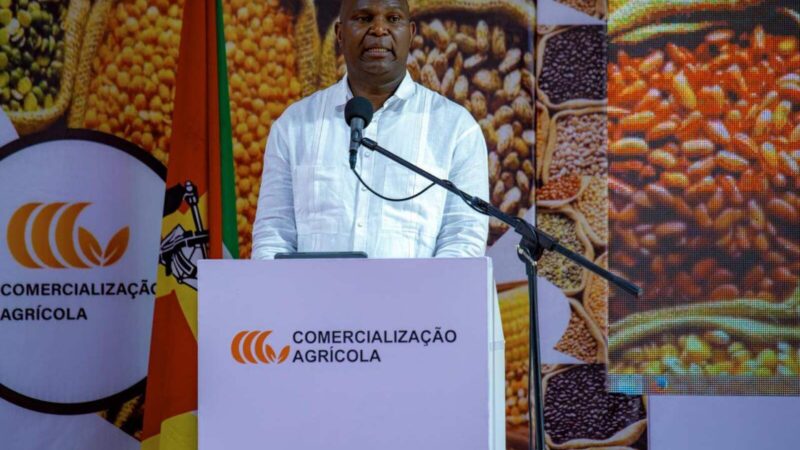 Chapo anuncia reformas para transformar comercialização agrícola e coloca produtor no centro