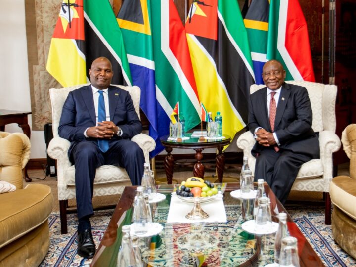 Chapo reúne-se com Ramaphosa – Jornal Notícias