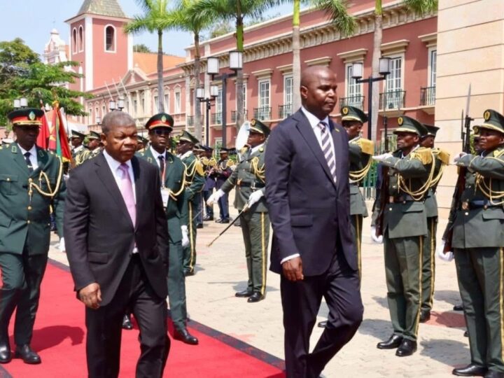 PR na cimeira de investimento do turismo em Luanda