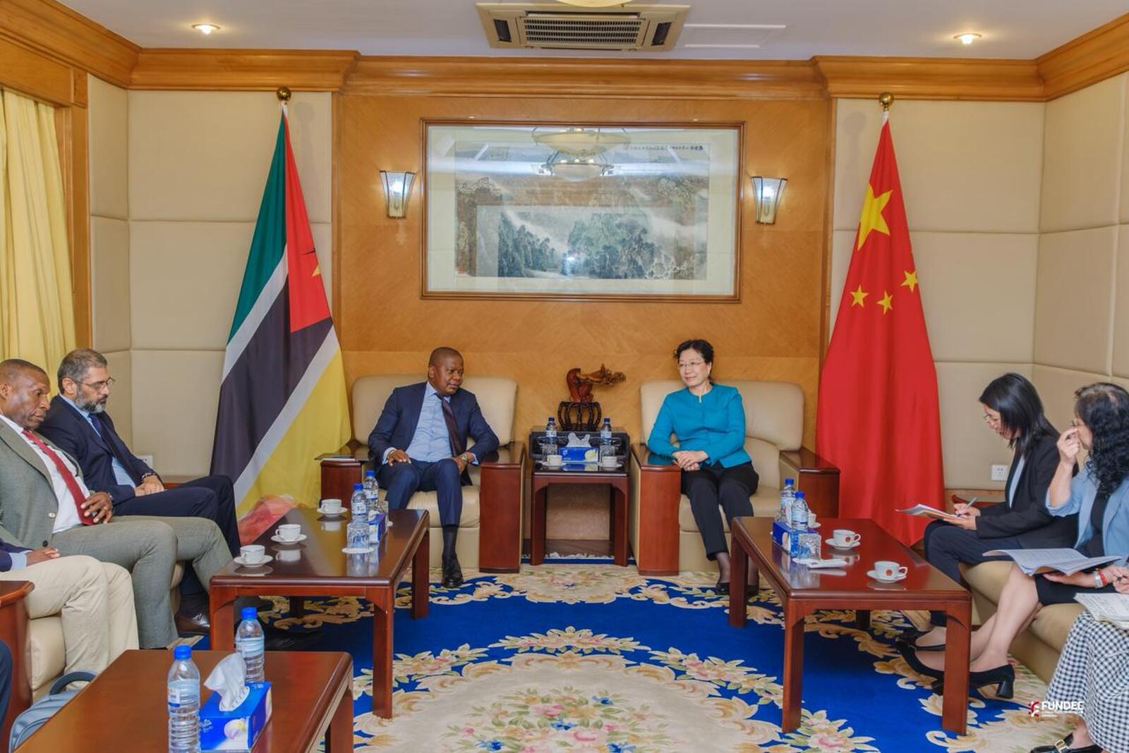 FUNDEC e Embaixada da China discutem novas formas de atracção de investimento para Moçambique