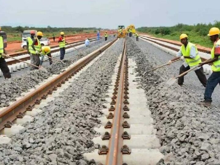 Interdita circulação de comboios na Linha de Goba